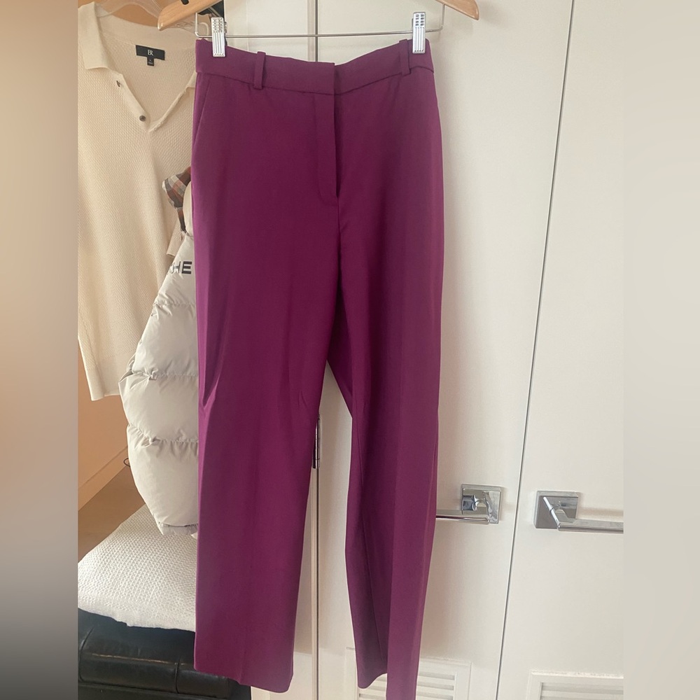 Aritzia agency pant size 4 in fuchsia